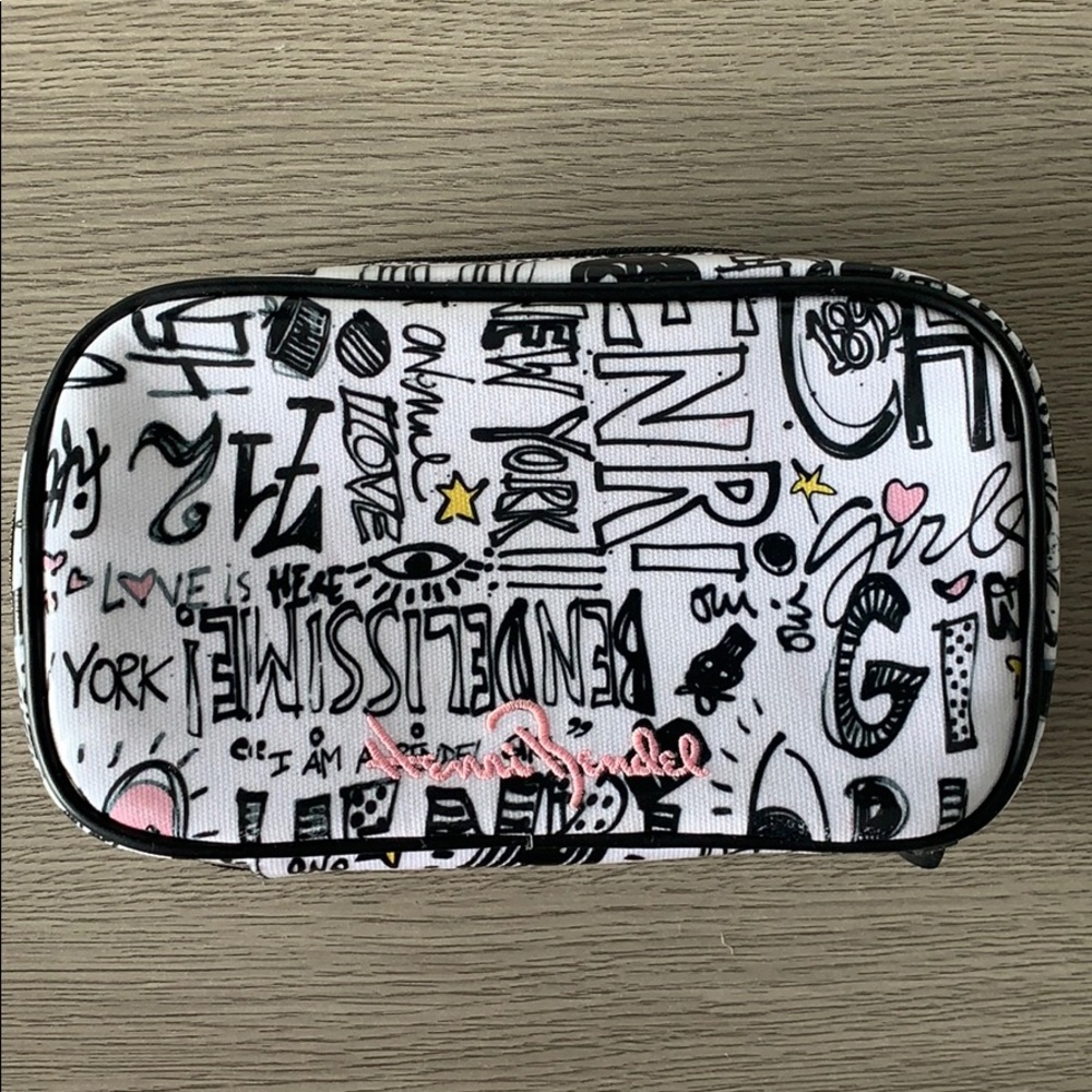 Henri Bendel Travel Jewelry Organizer